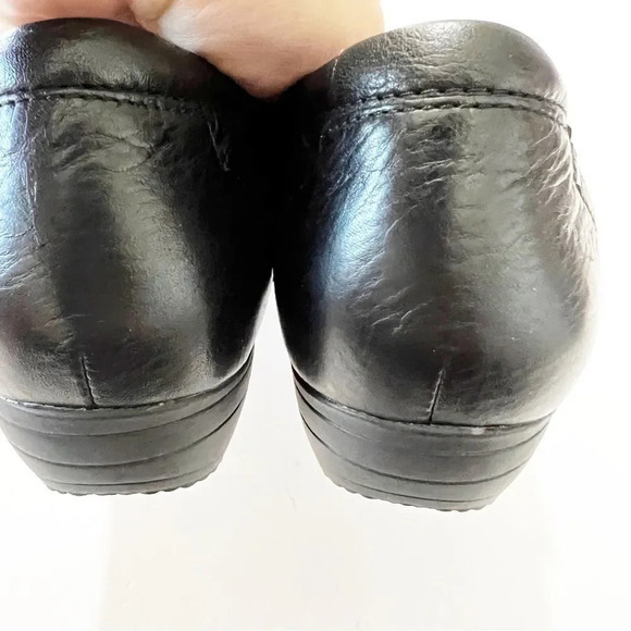 Dansko Franny Black Leather Loafer Clogs Women’s Size 41 Like New - Picture 6 of 13